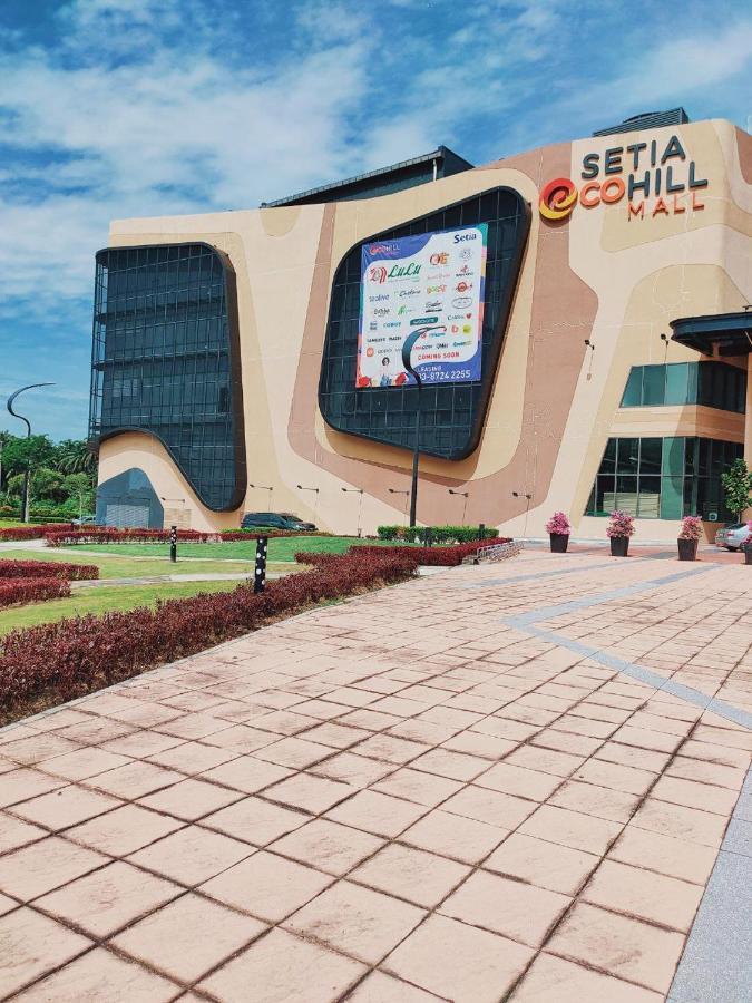 Spring Fields Homestay By Sizma Semenyih Exterior photo